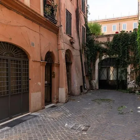 Апартаменты Orsoline Spanish Steps Рим