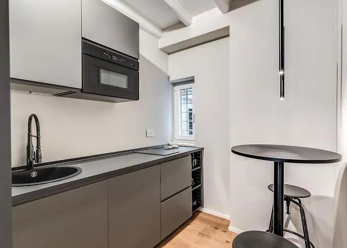 Orsoline Spanish Steps * Rome