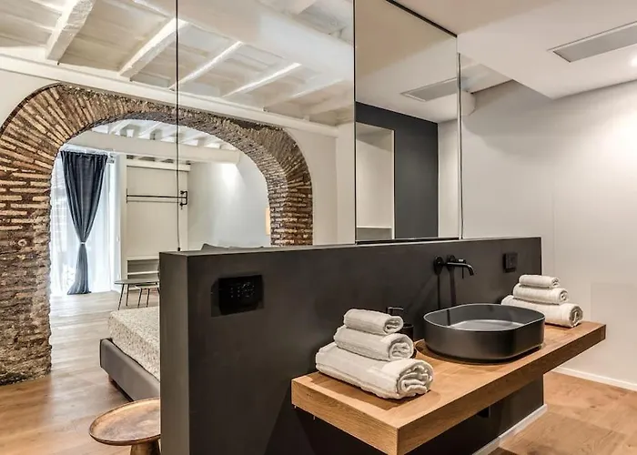 Orsoline Spanish Steps Apartment Rome